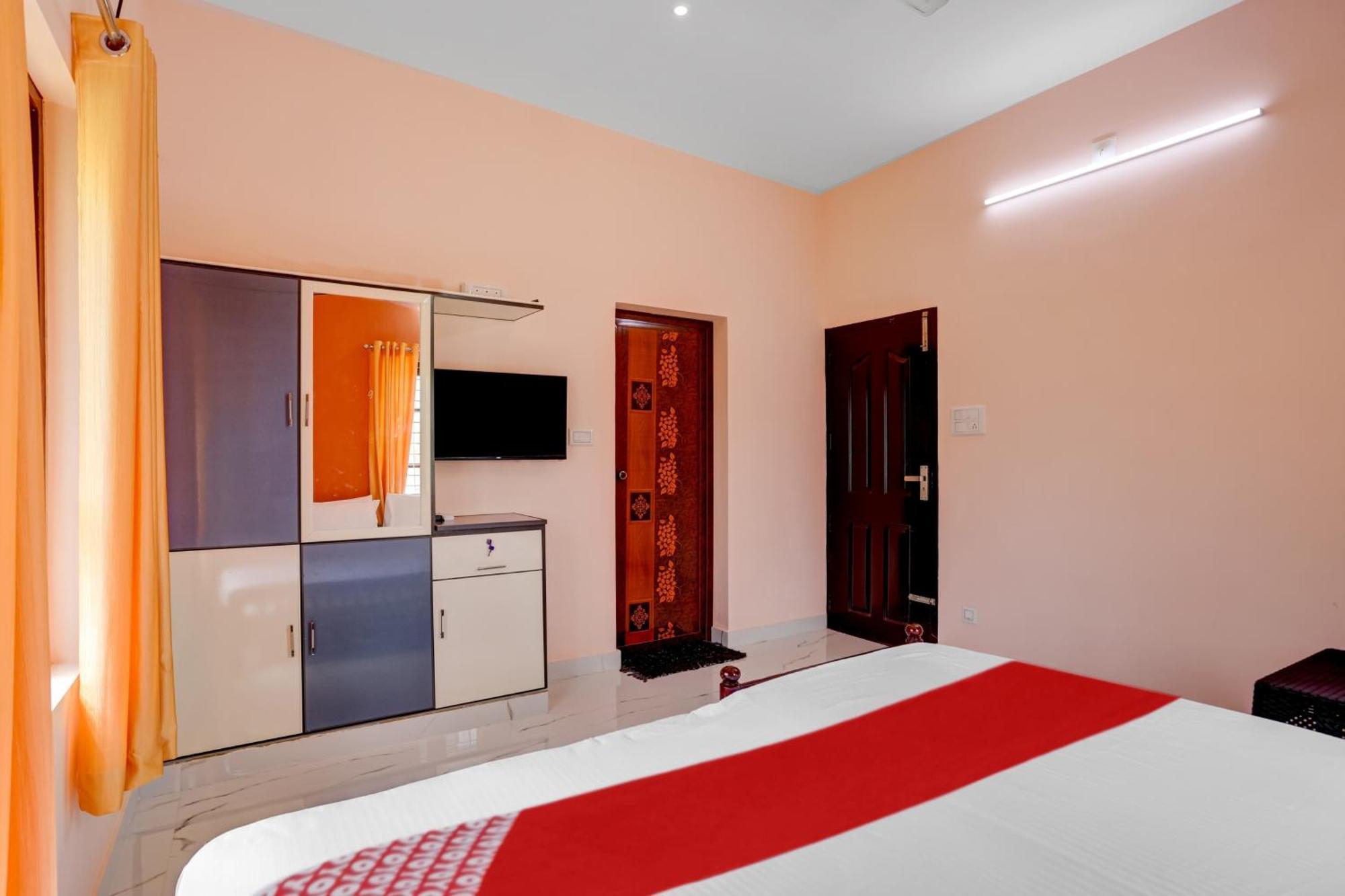 Hotel O Sivananda Homestay Varkala Esterno foto