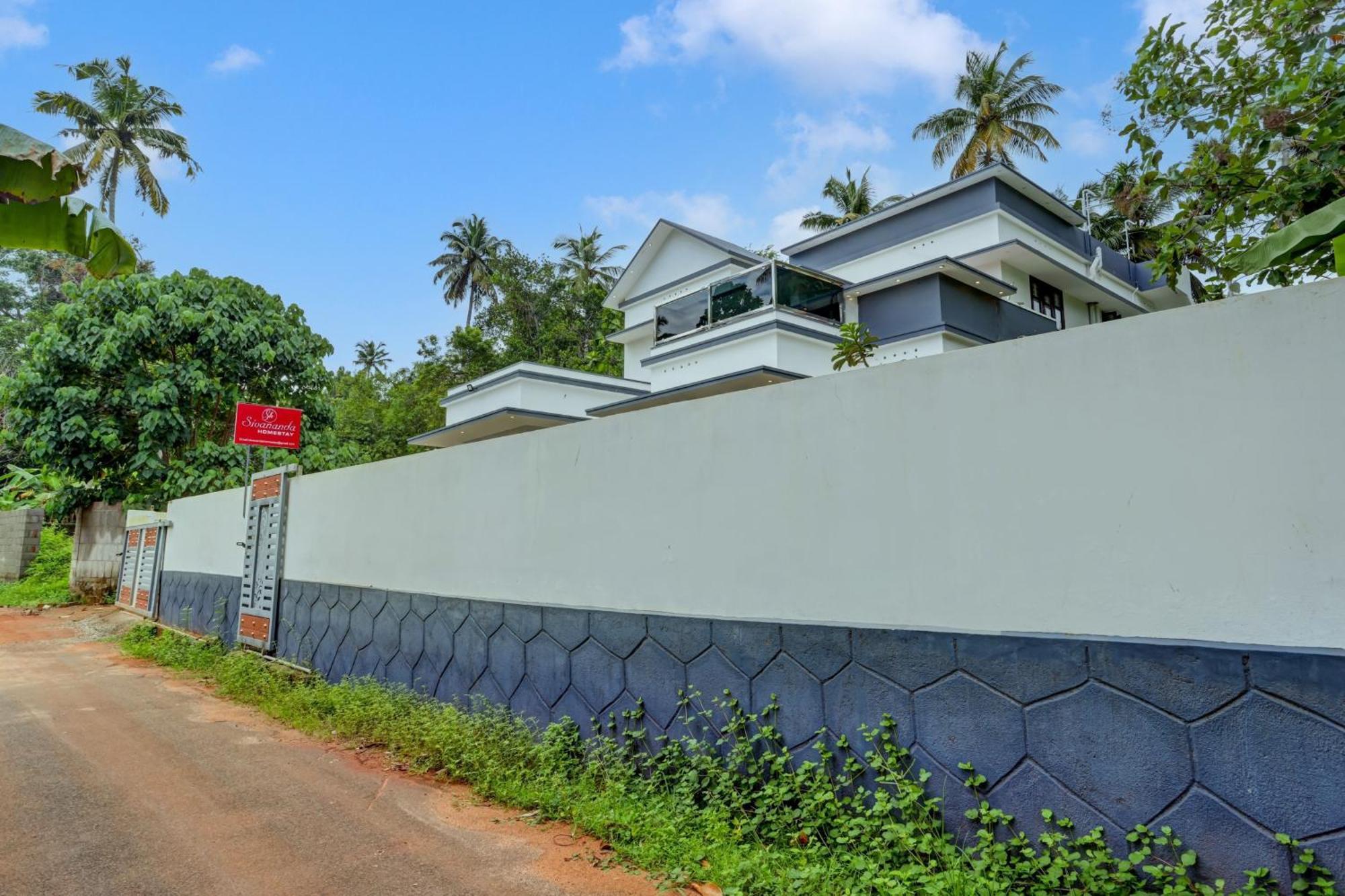 Hotel O Sivananda Homestay Varkala Esterno foto